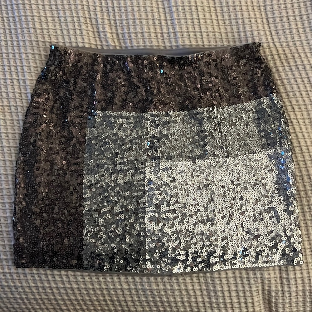 Express Silver/Grey Sequins Color Block Mini Skirt